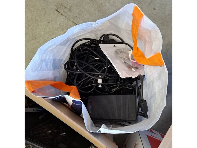 2x pallet met diversen; sfeerartikelen, kantoorbenodigdheden, multimedia - afbeelding 20 van  20
