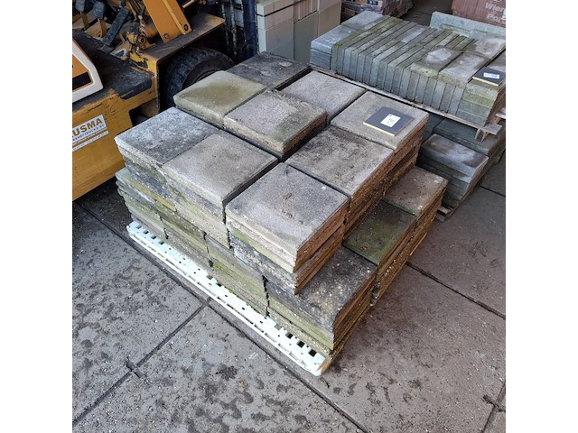 2x pallet met stoeptegels - afbeelding 6 van  12