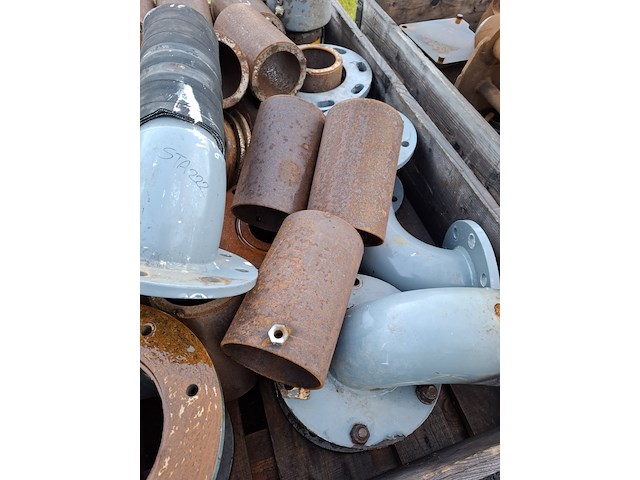 2x pallet o.a. buis met flens, pakkingen - afbeelding 11 van  11