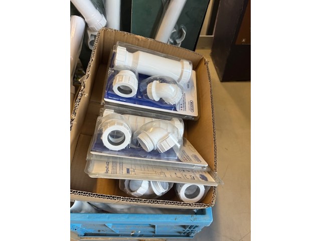 2x pallet sanitair installatiemateriaal - afbeelding 4 van  15