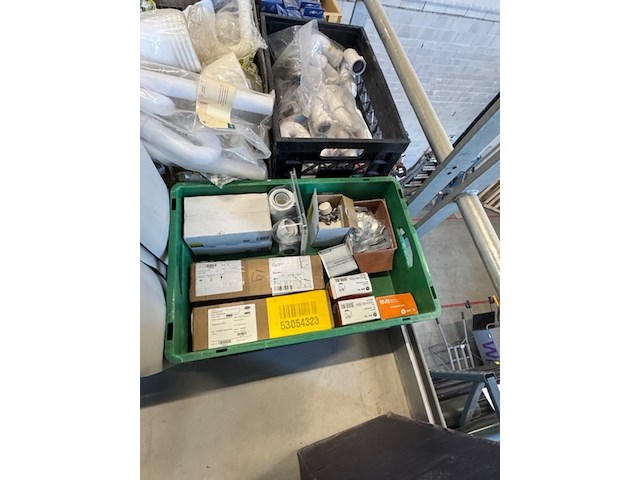 2x pallet sanitair installatiemateriaal - afbeelding 7 van  15