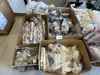 2x pallet sanitair installatiemateriaal - afbeelding 8 van  15