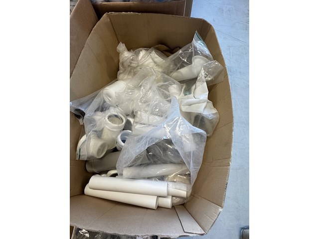 2x pallet sanitair installatiemateriaal - afbeelding 9 van  15