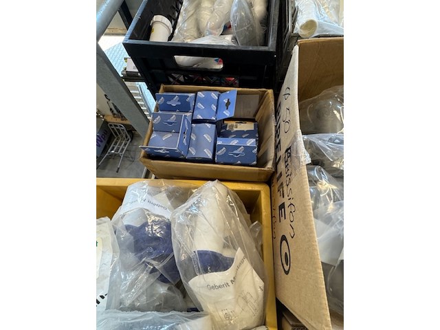 2x pallet sanitair installatiemateriaal - afbeelding 15 van  15