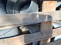 2x palletbox met pvc hulpstukken - afbeelding 4 van  13