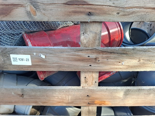 2x palletbox met pvc hulpstukken - afbeelding 6 van  13