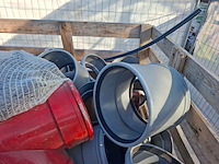 2x palletbox met pvc hulpstukken - afbeelding 8 van  13