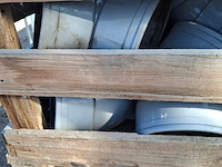 2x palletbox met pvc hulpstukken - afbeelding 10 van  13