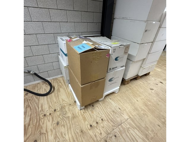2x pallets koelboxen - afbeelding 4 van  6