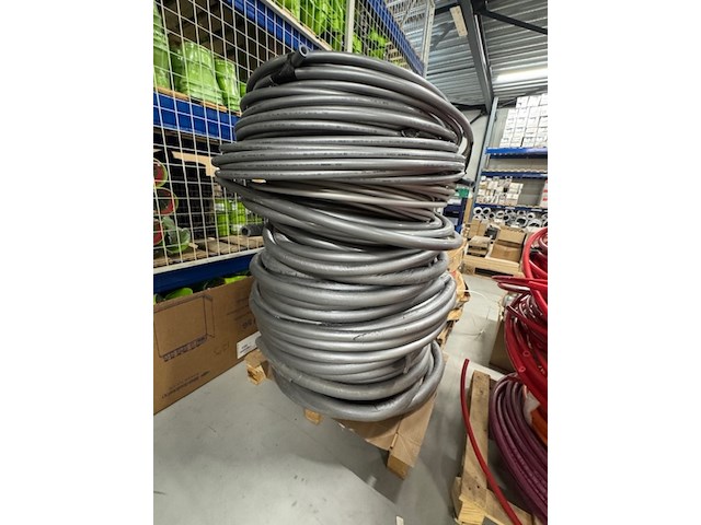 2x pallets meerlagenbuis, rautitan en rautherm, rood en grijs - afbeelding 3 van  4