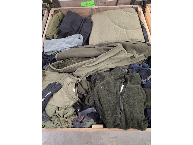 2x partij camouflage kleding en uitrusting, woodland / kpu / kl / falke / profile - afbeelding 9 van  10