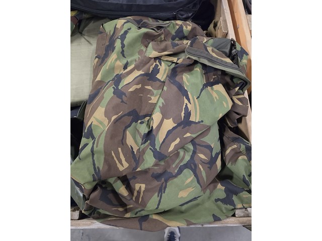 2x partij camouflage kleding en uitrusting, woodland / kpu / kl / falke / profile - afbeelding 10 van  10