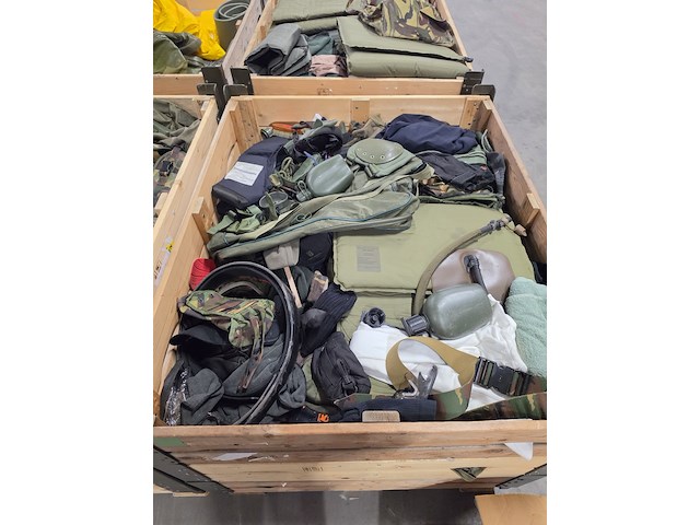 2x partij camouflage kleding en uitrusting, woodland / kpu / kl / falke / profile - afbeelding 7 van  8