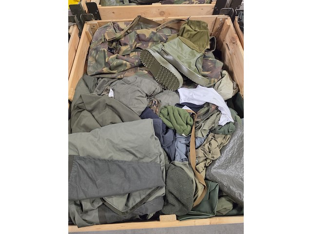 2x partij camouflage kleding en uitrusting, woodland / kpu / kl / falke / profile - afbeelding 5 van  9