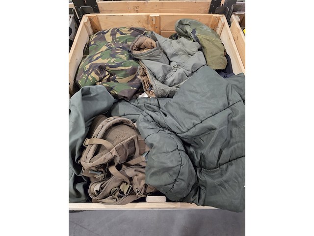 2x partij camouflage kleding en uitrusting, woodland / kpu / kl / falke / profile - afbeelding 9 van  9