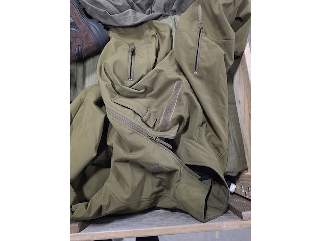 2x partij camouflage kleding en uitrusting, woodland / kpu / kl / falke / profile - afbeelding 9 van  10