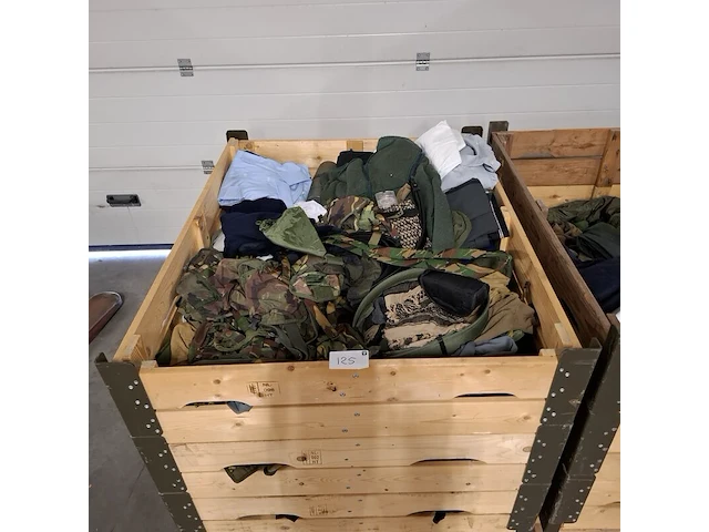 2x partij camouflage kleding en uitrusting, woodland / kpu / kl / falke / profile - afbeelding 2 van  5