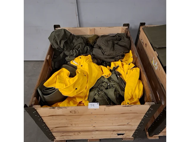 2x partij camouflage kleding en uitrusting, woodland / kpu / kl / falke / profile - afbeelding 3 van  8