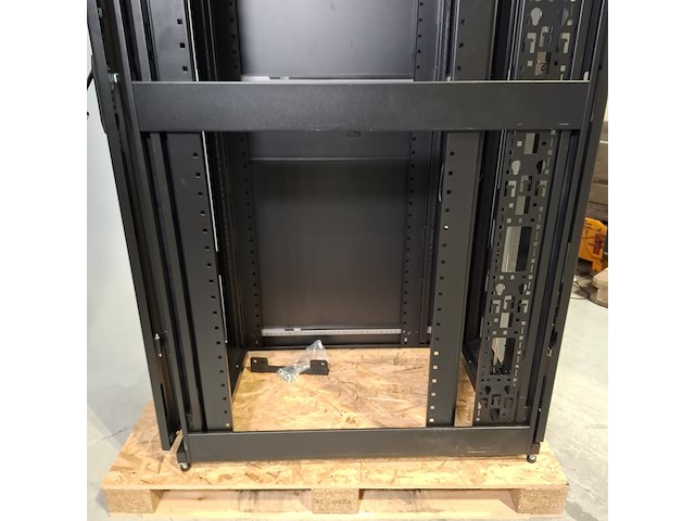 2x patchkast, apc - afbeelding 5 van  8