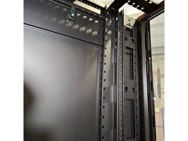 2x patchkast, apc - afbeelding 6 van  8