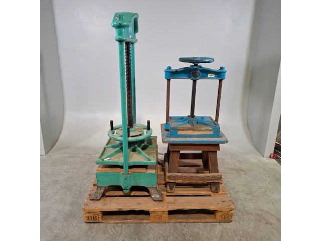 2x persmachine, o.a. krause - afbeelding 1 van  12
