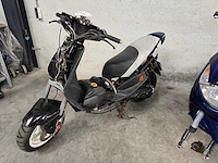 2x peugeot - snorscooter - viva city - 25km uitvoeringen - afbeelding 8 van  14