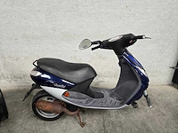 2x peugeot - snorscooter - viva city - 25km uitvoeringen - afbeelding 13 van  14