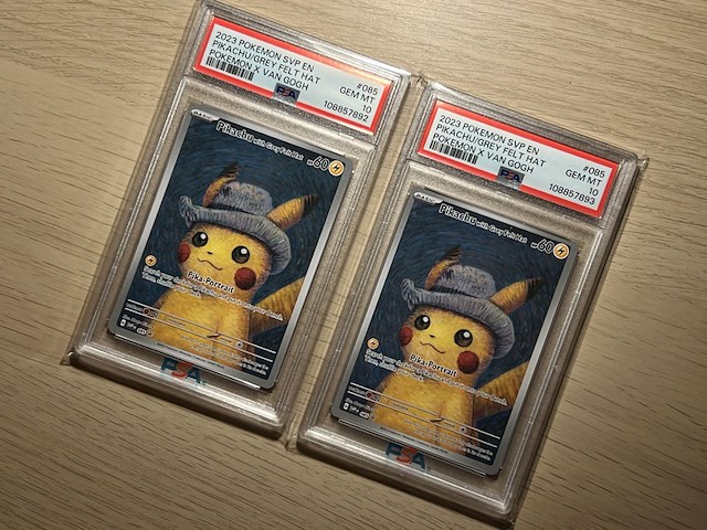 2x pikachu with grey felt hat 085 van gogh psa 10 - pokémon - afbeelding 2 van  24