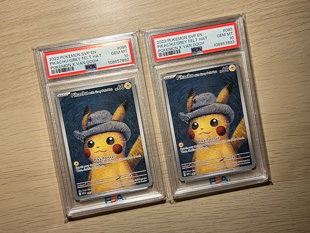 2x pikachu with grey felt hat 085 van gogh psa 10 - pokémon - afbeelding 24 van  24
