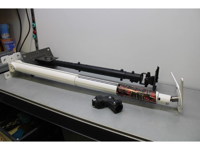 2x plafondsteun voor monitor/beamer - afbeelding 1 van  9