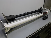 2x plafondsteun voor monitor/beamer - afbeelding 5 van  9