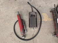 2x pneumatisch gereedschap - afbeelding 2 van  8