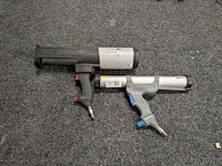 2x pneumatische kitspuit - afbeelding 1 van  7