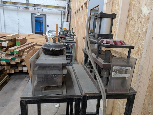 2x pneumatische machine - afbeelding 5 van  10