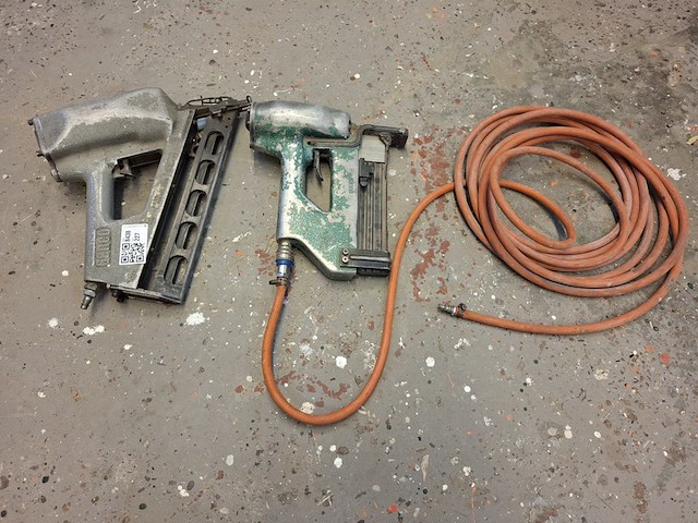 2x pneumatische tacker senco - afbeelding 1 van  2