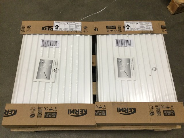 2x radiatoren 60x40 cm, kermi, fk0220604, wit - afbeelding 1 van  3