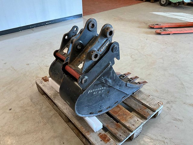 2x rädlinger eurocomach 18/25zt snelwissel met banaanbak - afbeelding 4 van  5