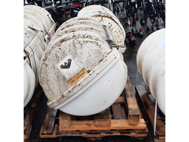 2x reddingsvlot, solas 74/96 - afbeelding 3 van  8