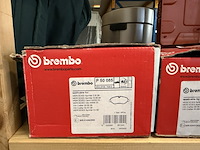 2x remblokken set voor mercedes sprinter/vw crafter, brembo - afbeelding 3 van  4