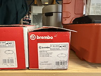 2x remblokken set voor mercedes sprinter/vw crafter, brembo - afbeelding 4 van  4