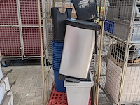 2x rolcontainer met diverse bakken en medische apparatuur - afbeelding 6 van  13