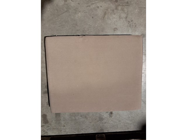 2x rolcontainer met grijs/oranje bankkussens, o.a sateliet - afbeelding 4 van  5