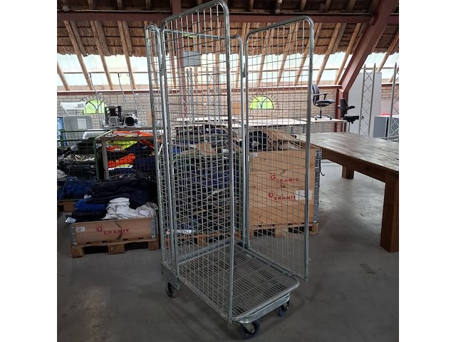 2x rolcontainer - afbeelding 1 van  3