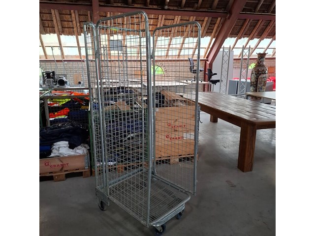 2x rolcontainer - afbeelding 1 van  4