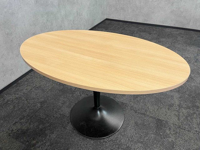 2x rolf benz - design fauteuil met ovale tafel 130x80 - afbeelding 8 van  16