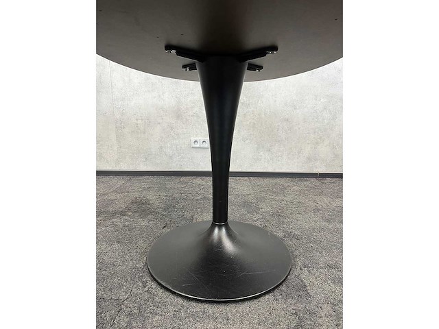 2x rolf benz - design fauteuil met ovale tafel 130x80 - afbeelding 15 van  16