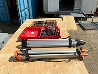 2x rotatielaser: hilti pri 36 & geo-fennel fl200a-n met statieven en toebehoren - afbeelding 7 van  10