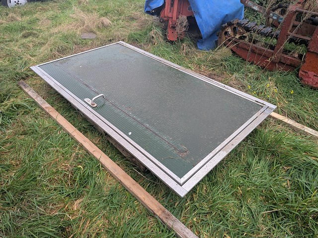 2x rvs deur met sandwichpaneel - afbeelding 1 van  14