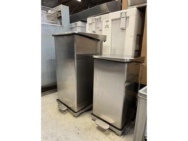 2x rvs horeca prullenbak - afbeelding 1 van  3