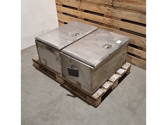 2x rvs materiaal kist - afbeelding 1 van  12